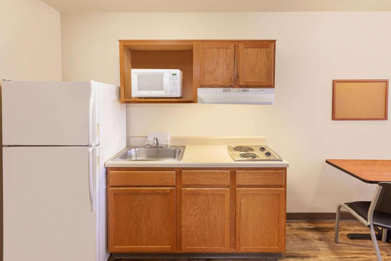 Woodspring Suites Des Moines Pleasant Hill Ngoại thất bức ảnh