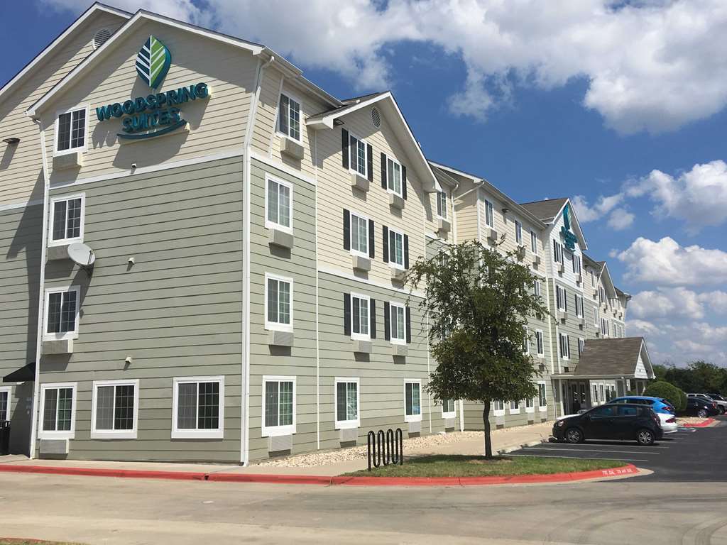 Woodspring Suites Des Moines Pleasant Hill Ngoại thất bức ảnh